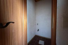 Abstellraum-mit-Waschmaschinenanschluss