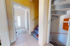 123